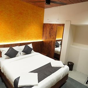Hotel Hive Inn - Kozhikode